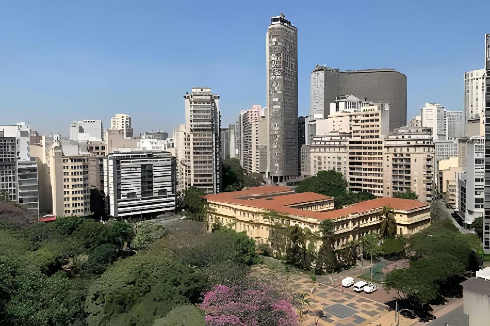 Flat / Sp / Praca Da Republica Apartment